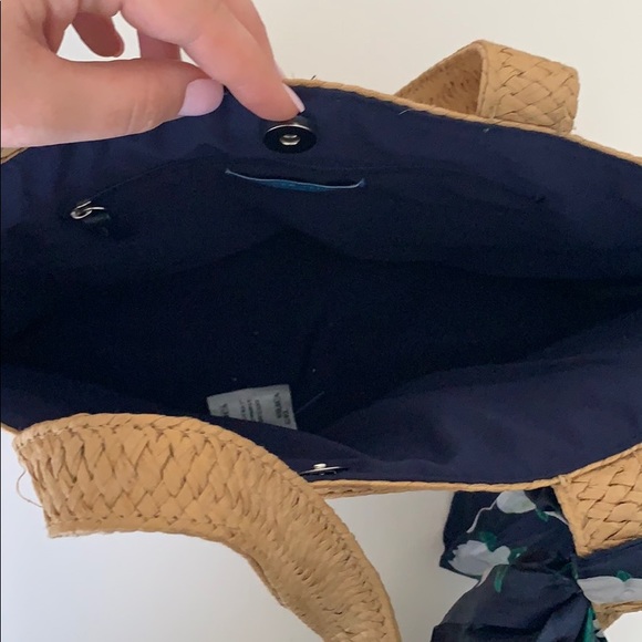 Draper James Purse - Picture 3 of 3